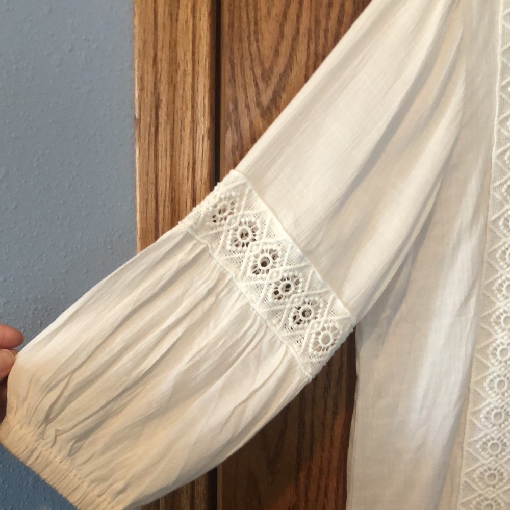 Blouse - Picture 3 of 3